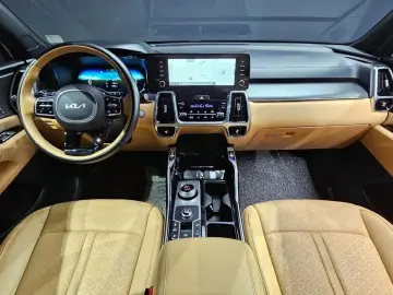 2023 Kia Sorento с пробегом 94 794 км