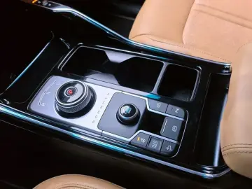 2023 Kia Sorento с пробегом 103 615 км