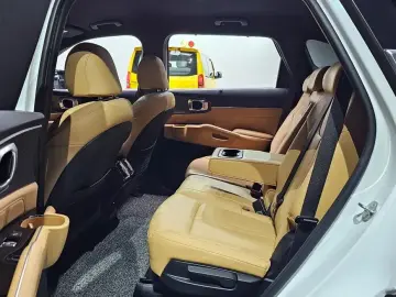 2023 Kia Sorento с пробегом 94 794 км