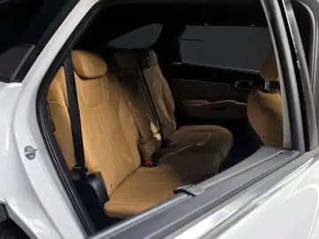 2023 Kia Sorento с пробегом 103 615 км