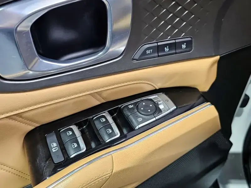 2023 Kia Sorento с пробегом 94 794 км
