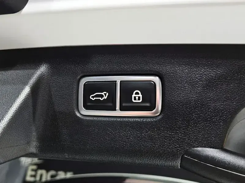 2023 Kia Sorento с пробегом 94 794 км