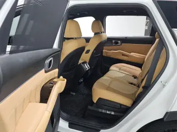 2022 Kia Sorento с пробегом 58 172 км