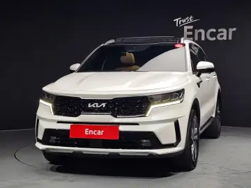 2023 Kia Sorento с пробегом 21 080 км