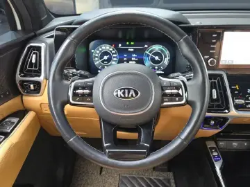 2020 Kia Sorento с пробегом 122 979 км