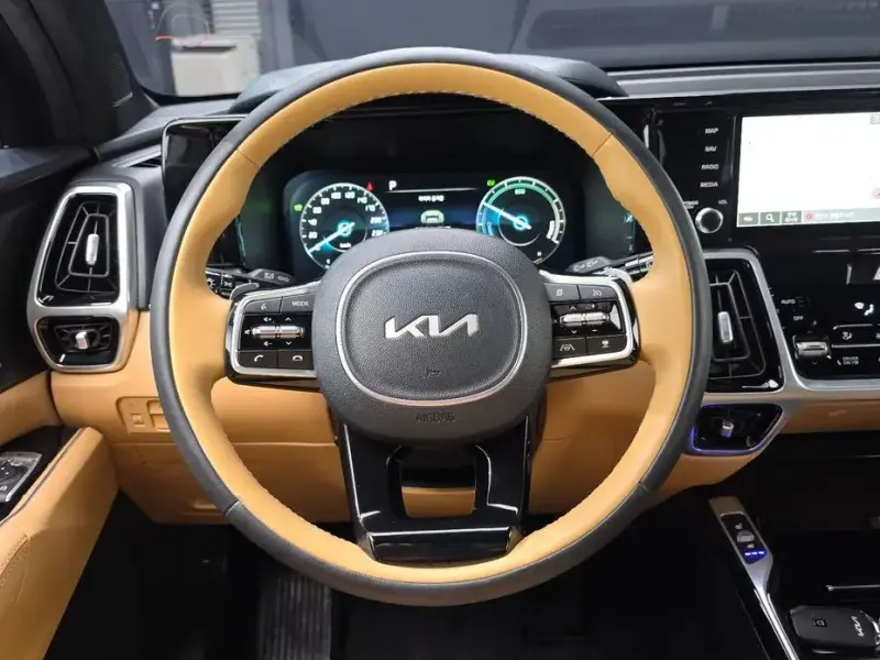 2022 Kia Sorento с пробегом 54 596 км