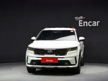 2021 Kia Sorento с пробегом 11 906 км