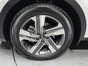2021 Kia Sorento с пробегом 11 906 км