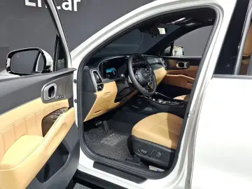 2021 Kia Sorento с пробегом 11 906 км