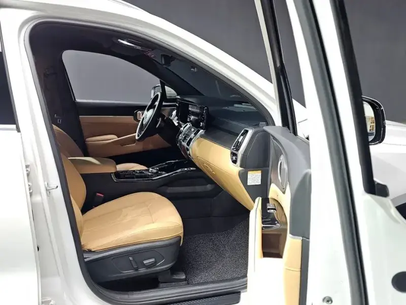 2021 Kia Sorento с пробегом 11 906 км