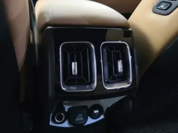 2022 Kia Sorento с пробегом 54 596 км