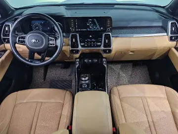 2020 Kia Sorento с пробегом 92 495 км