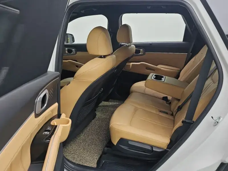 2020 Kia Sorento с пробегом 92 495 км