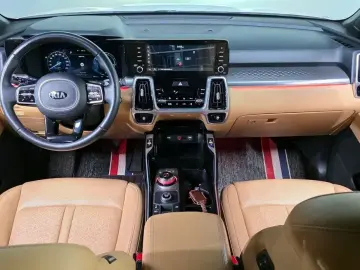 2021 Kia Sorento с пробегом 70 907 км