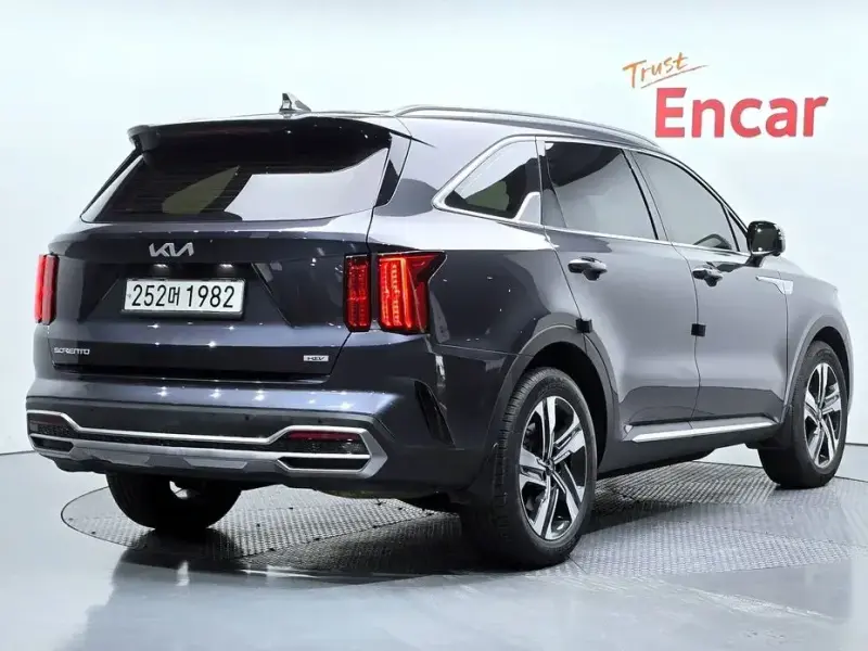 2022 Kia Sorento с пробегом 92 504 км