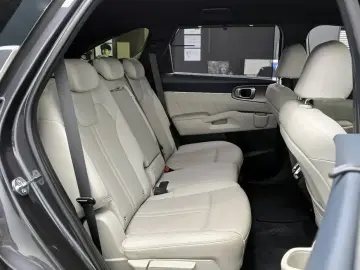 2022 Kia Sorento с пробегом 92 504 км