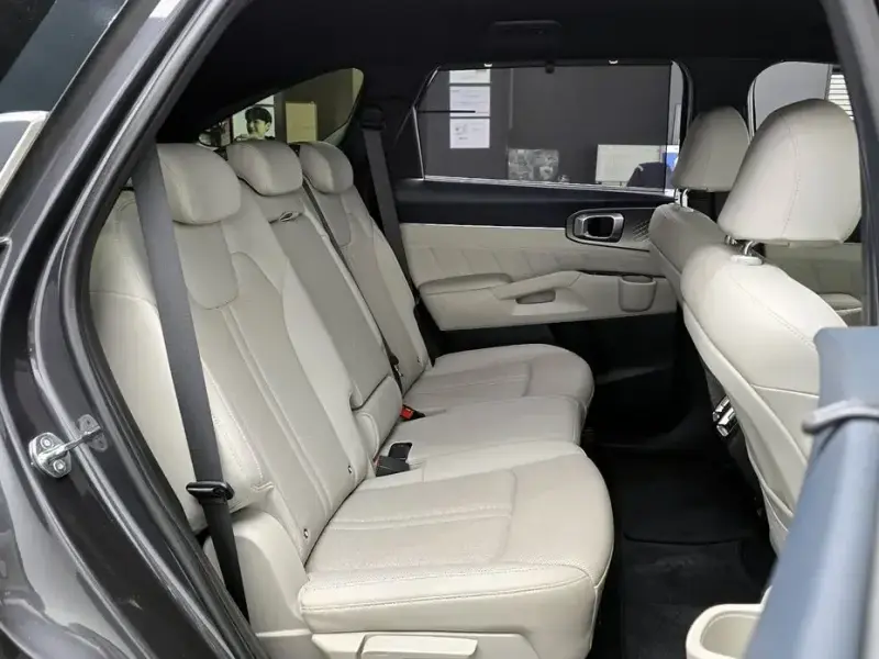 2022 Kia Sorento с пробегом 92 504 км