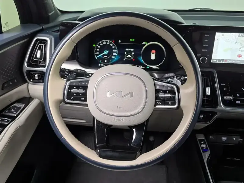 2022 Kia Sorento с пробегом 92 504 км