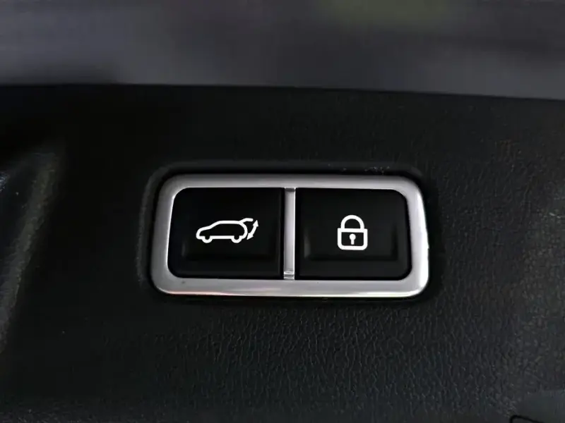 2022 Kia Sorento с пробегом 92 504 км