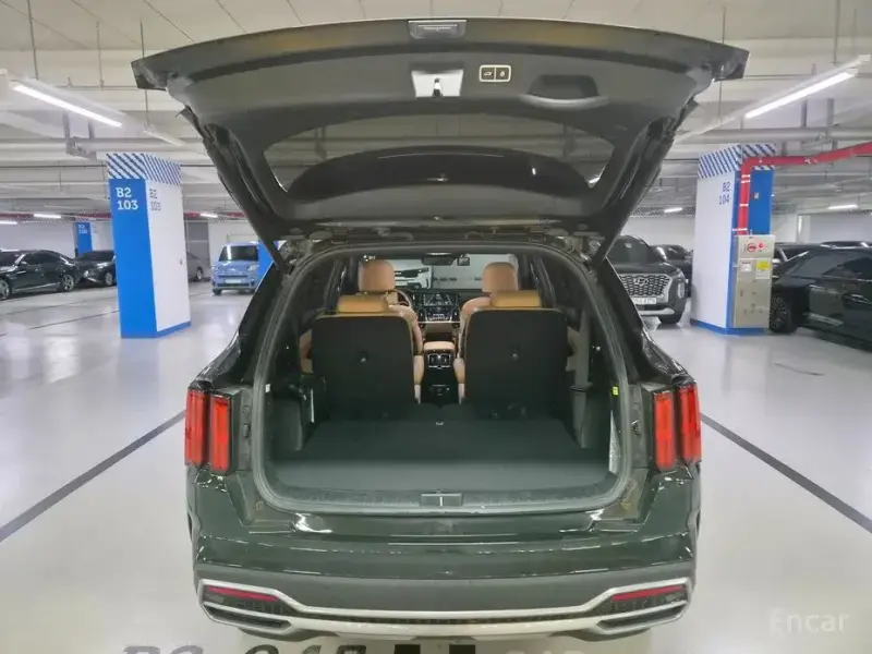 2023 Kia Sorento с пробегом 59 405 км