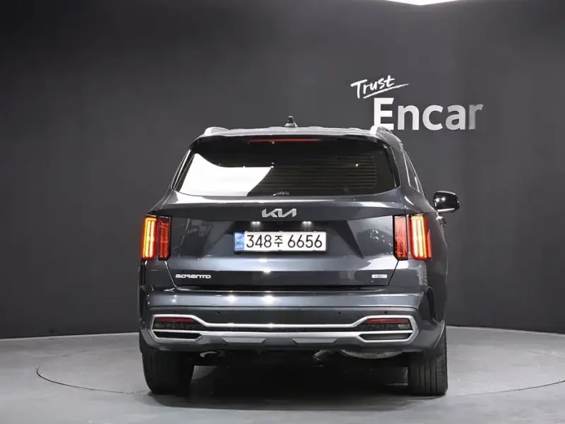 2022 Kia Sorento с пробегом 58 963 км