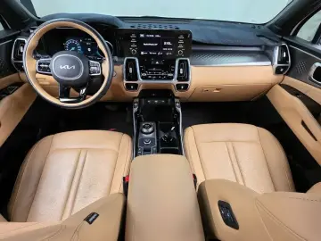2022 Kia Sorento с пробегом 49 084 км