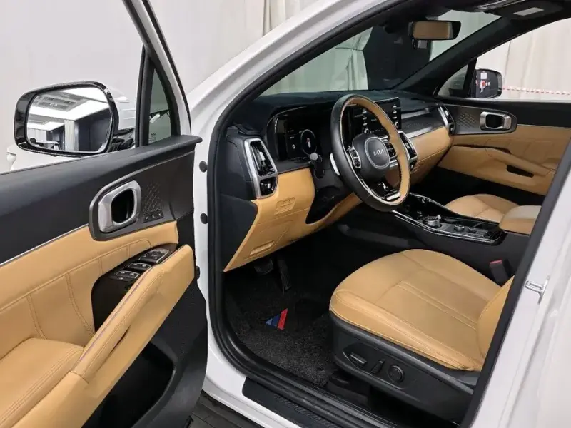 2022 Kia Sorento с пробегом 49 084 км