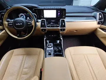 2022 Kia Sorento с пробегом 58 963 км