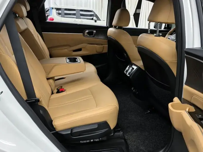 2022 Kia Sorento с пробегом 49 084 км
