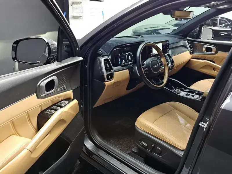 2022 Kia Sorento с пробегом 58 963 км