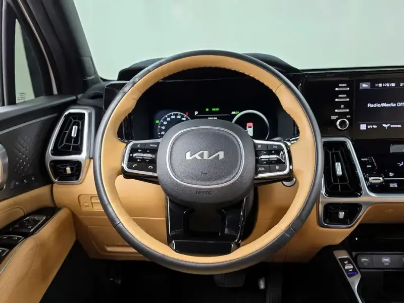 2022 Kia Sorento с пробегом 49 084 км
