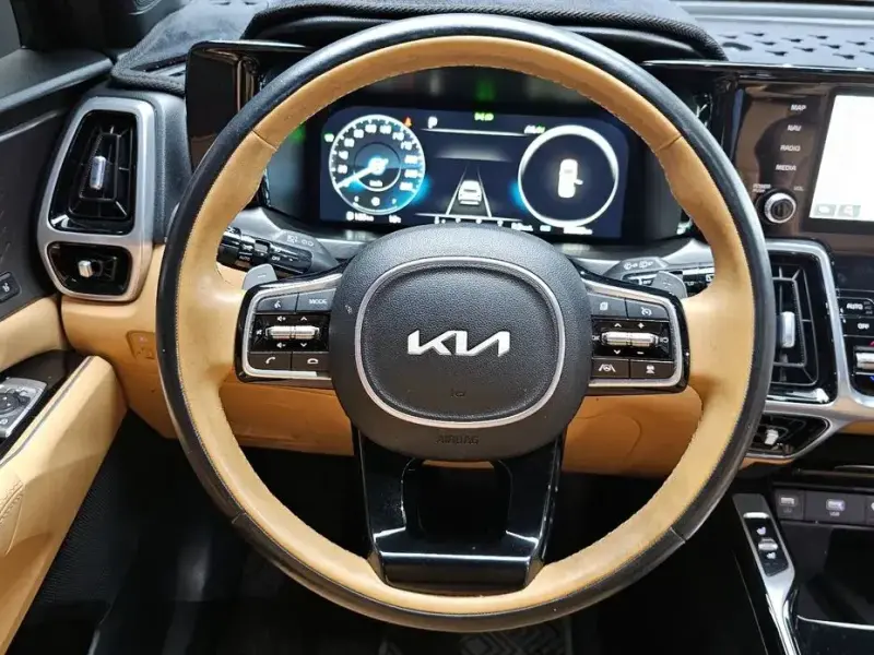 2022 Kia Sorento с пробегом 58 963 км