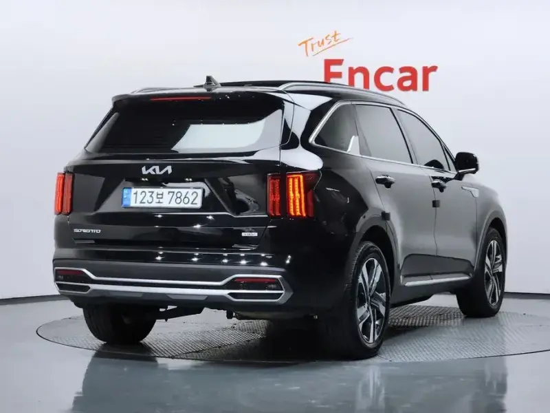 2023 Kia Sorento с пробегом 69 349 км