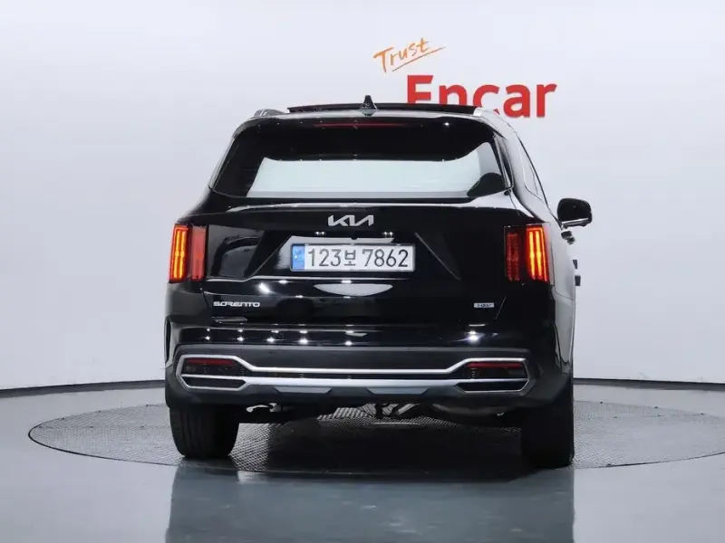 2023 Kia Sorento с пробегом 69 349 км