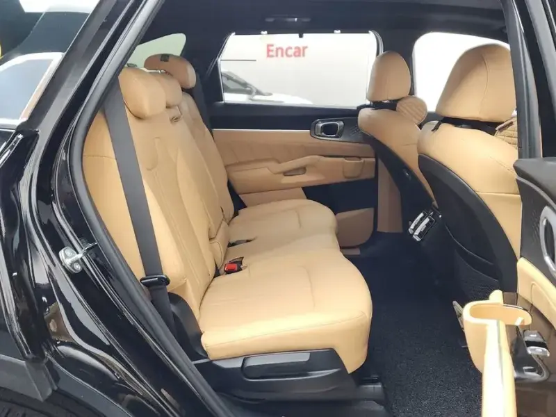 2023 Kia Sorento с пробегом 69 349 км