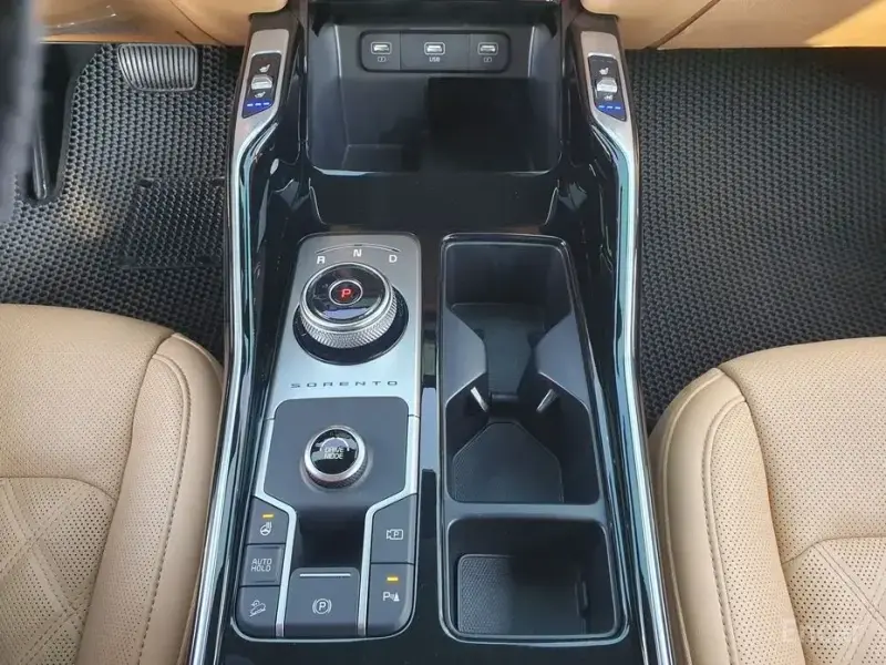 2022 Kia Sorento с пробегом 30 175 км