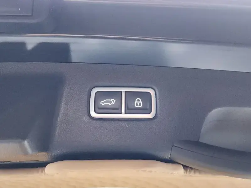2023 Kia Sorento с пробегом 69 349 км