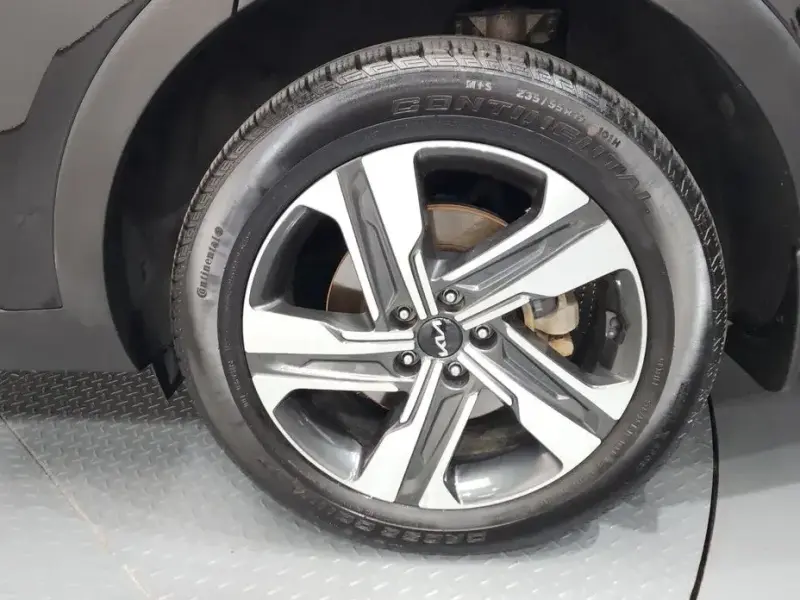 2023 Kia Sorento с пробегом 69 349 км