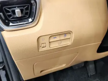 2023 Kia Sorento с пробегом 69 349 км