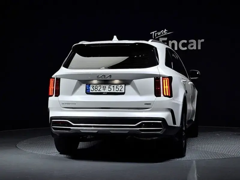 2022 Kia Sorento с пробегом 81 023 км