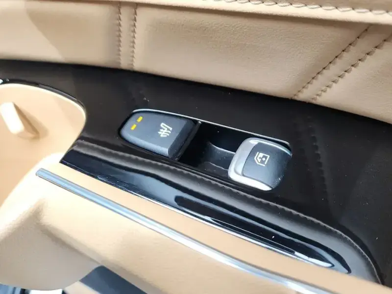 2023 Kia Sorento с пробегом 69 349 км