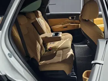 2022 Kia Sorento с пробегом 81 023 км