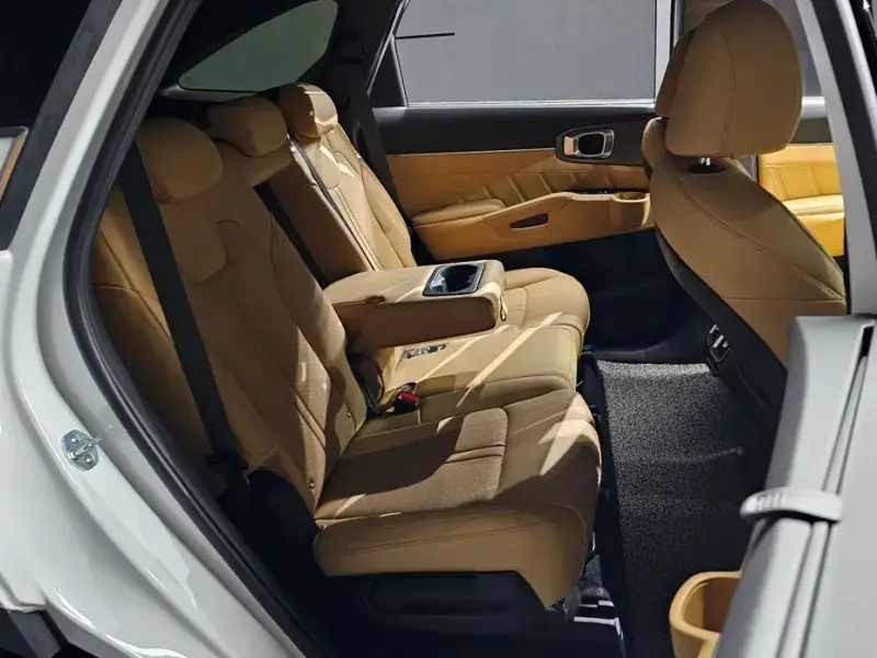 2022 Kia Sorento с пробегом 81 023 км