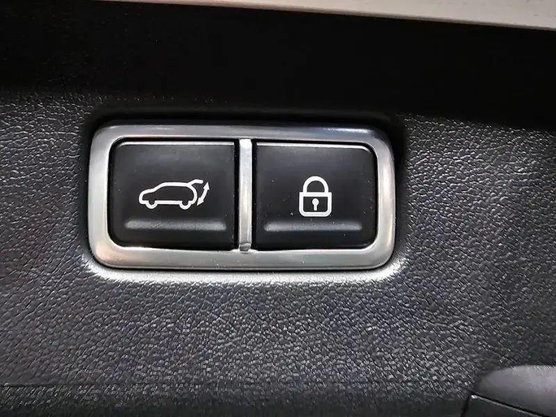 2022 Kia Sorento с пробегом 81 023 км