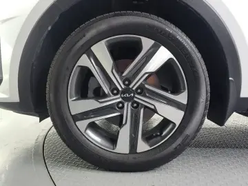 2022 Kia Sorento с пробегом 9 734 км