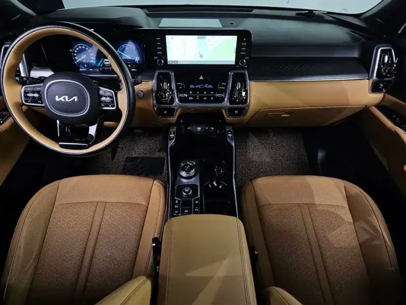 2022 Kia Sorento с пробегом 9 734 км