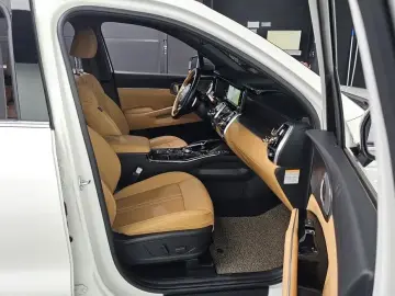 2022 Kia Sorento с пробегом 9 734 км
