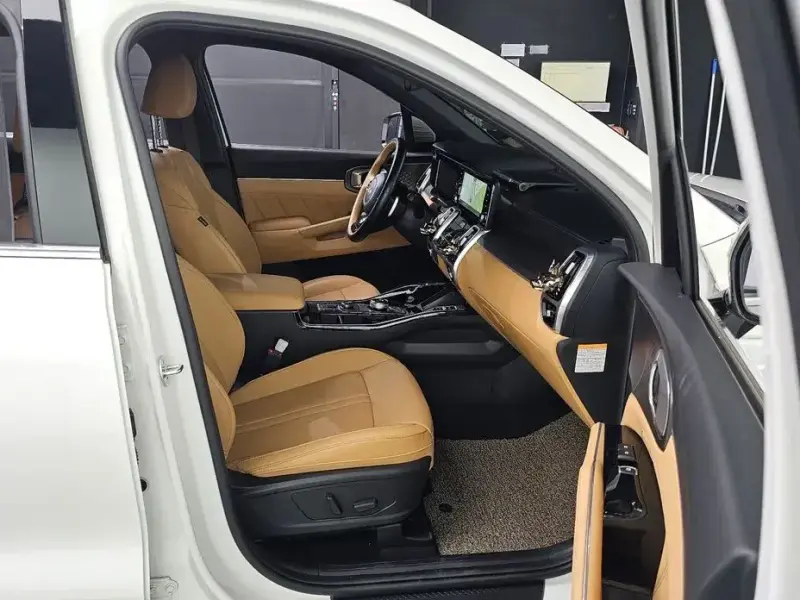 2022 Kia Sorento с пробегом 9 734 км
