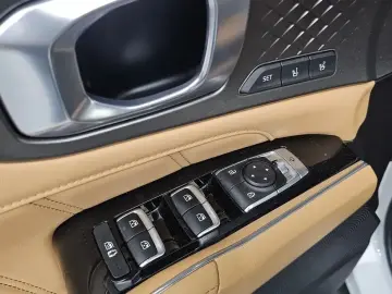2022 Kia Sorento с пробегом 9 734 км