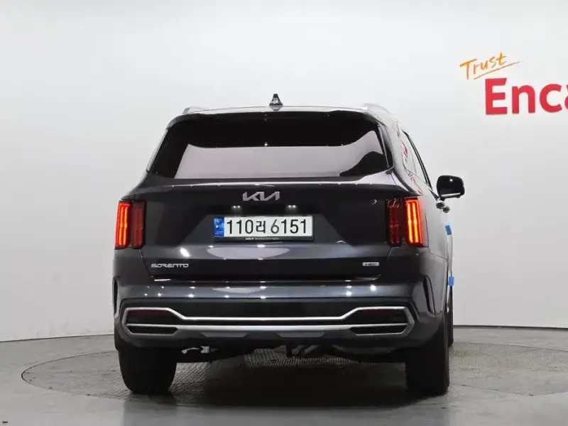 2023 Kia Sorento с пробегом 45 828 км